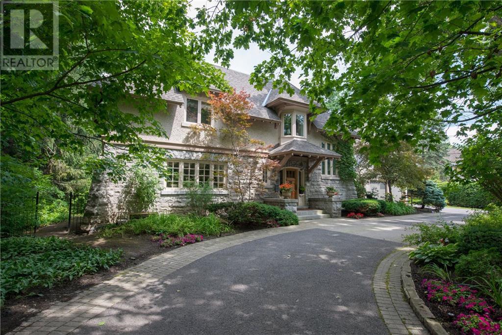 470 ACACIA AVENUE (1174369) Ainsley Shepherd