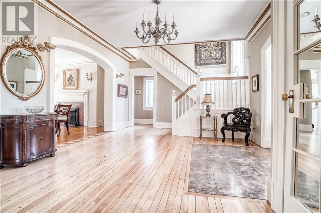 470 ACACIA AVENUE (1174369) Ainsley Shepherd